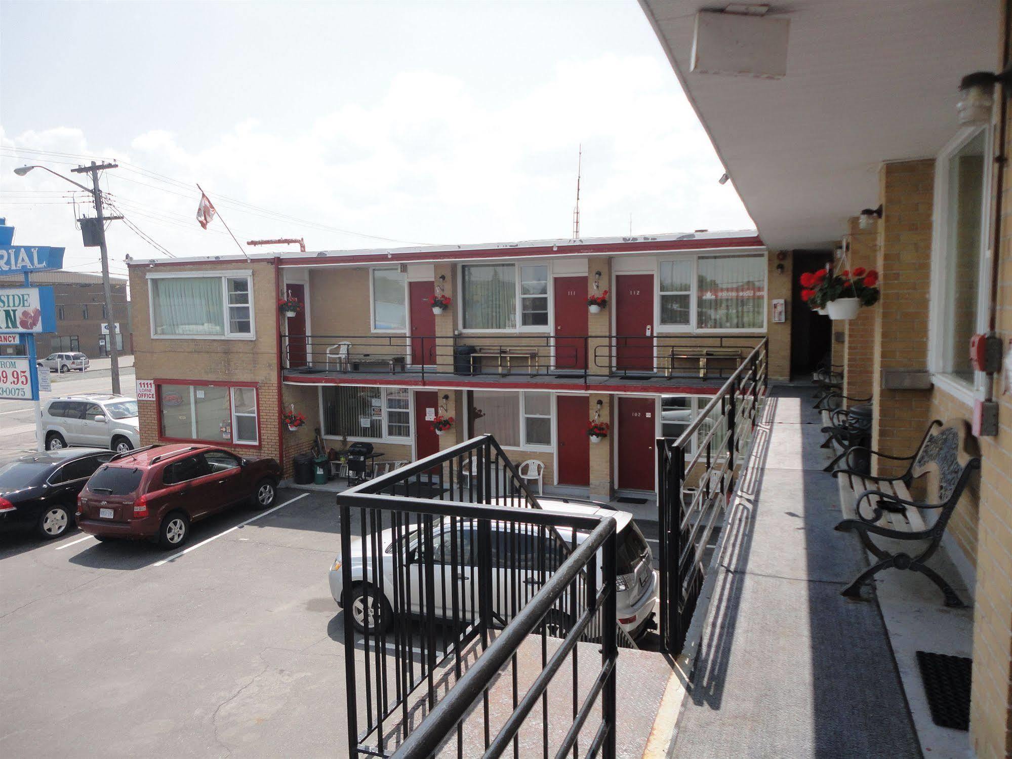 Imperial Fireside Inn Sudbury Exterior photo